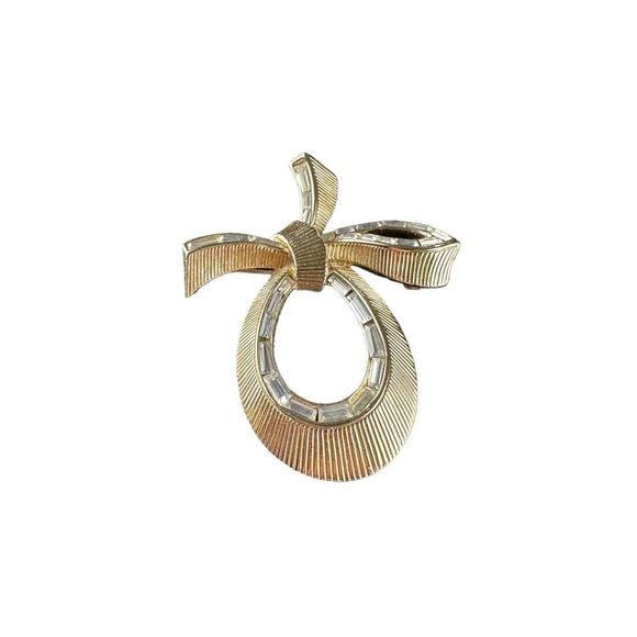 Vtg Signed Crown Trifari Gold Tone Bow Ribbon Clear Rhinestones Brooch Pin 2” - Picture 7 of 14